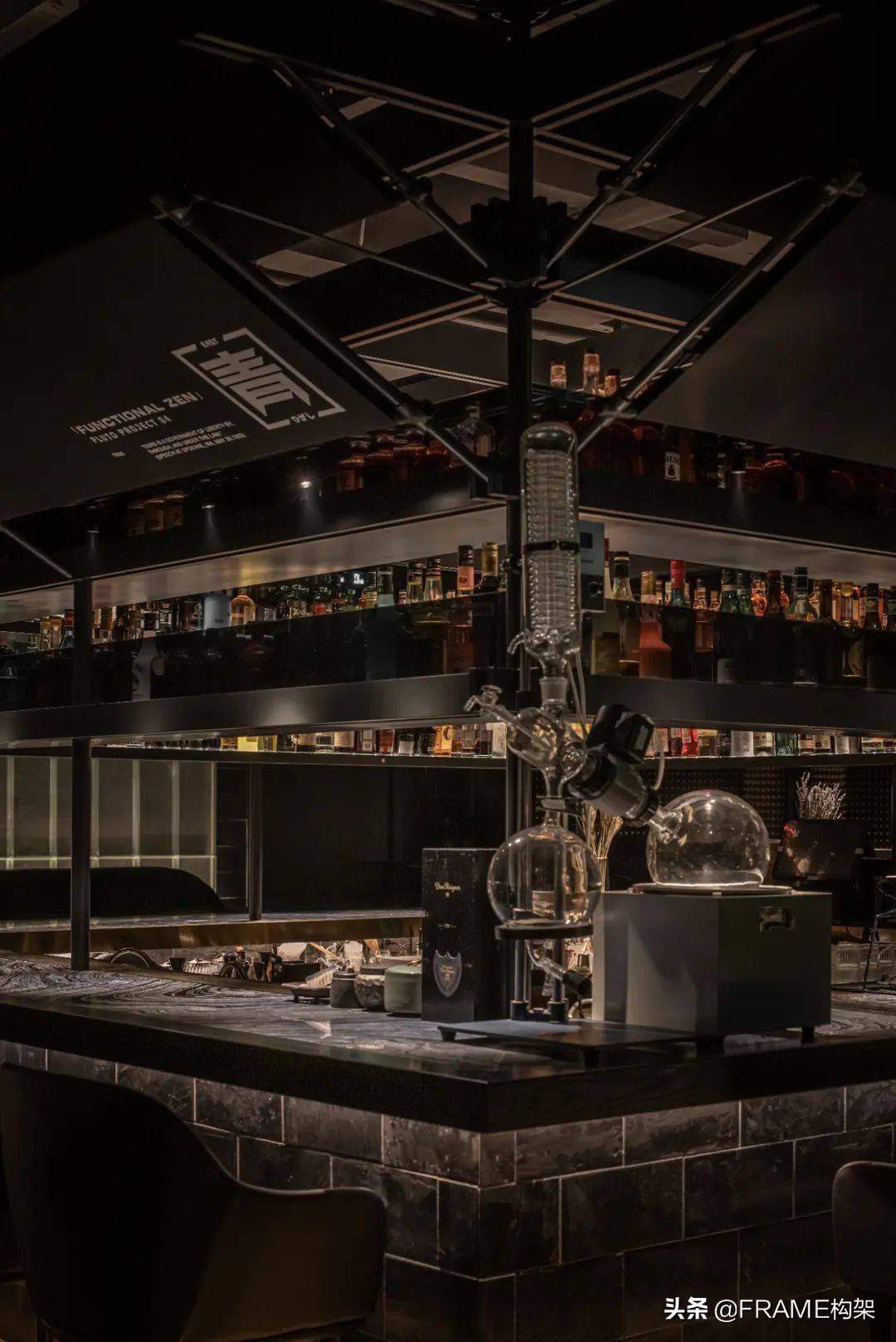 对话pluto孙东昊丨咖啡与酒,都市年轻人的精神燃料_酒吧_品牌_消费