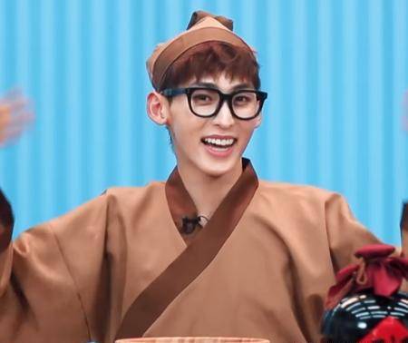 余景天刘俊昊不相上下,唐九洲出彩_选手_明星_自我介绍