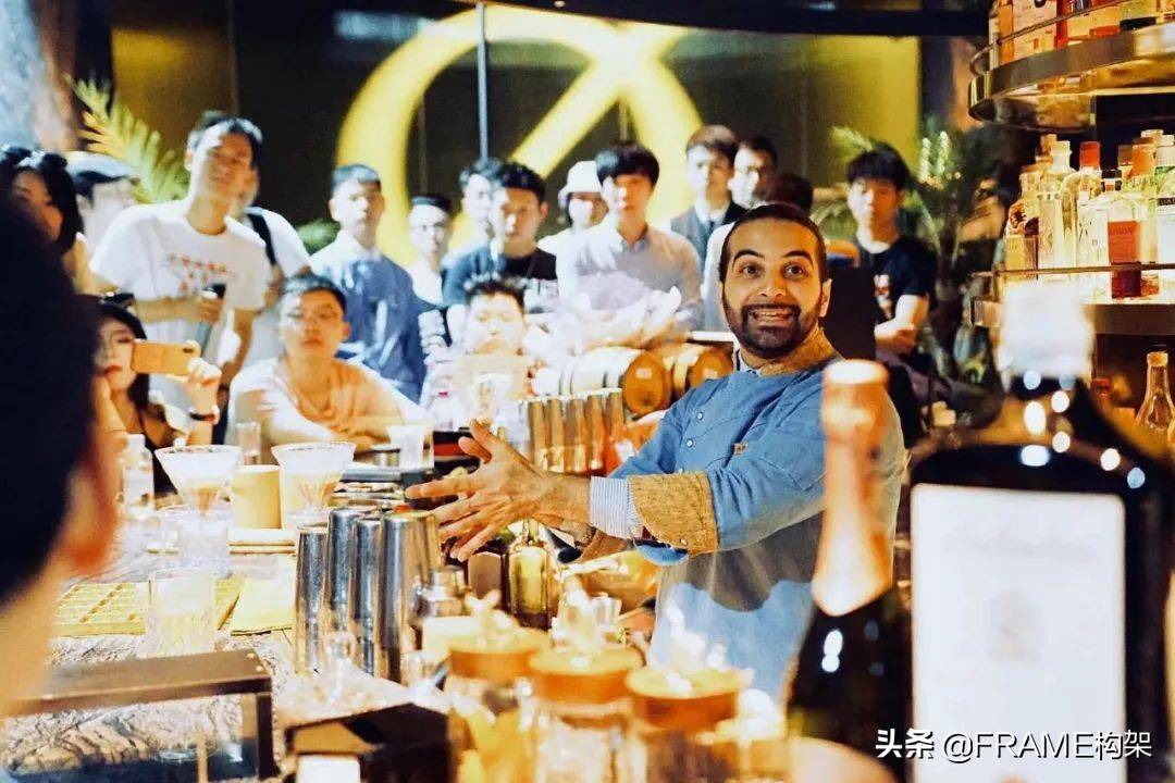 对话pluto孙东昊丨咖啡与酒,都市年轻人的精神燃料_酒吧_品牌_消费