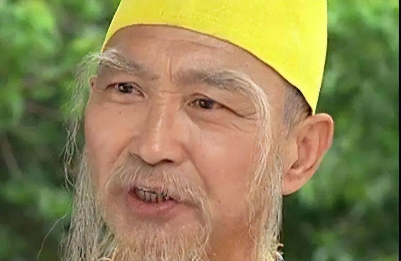 他就是了结大师.