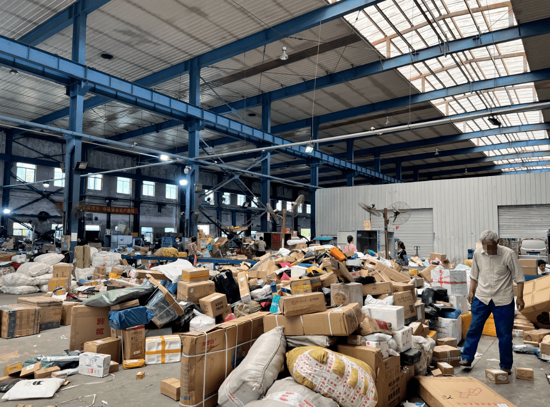 对此情况,大家可以和店家沟通下,目前泰州中转站及靖江都可以接收快递