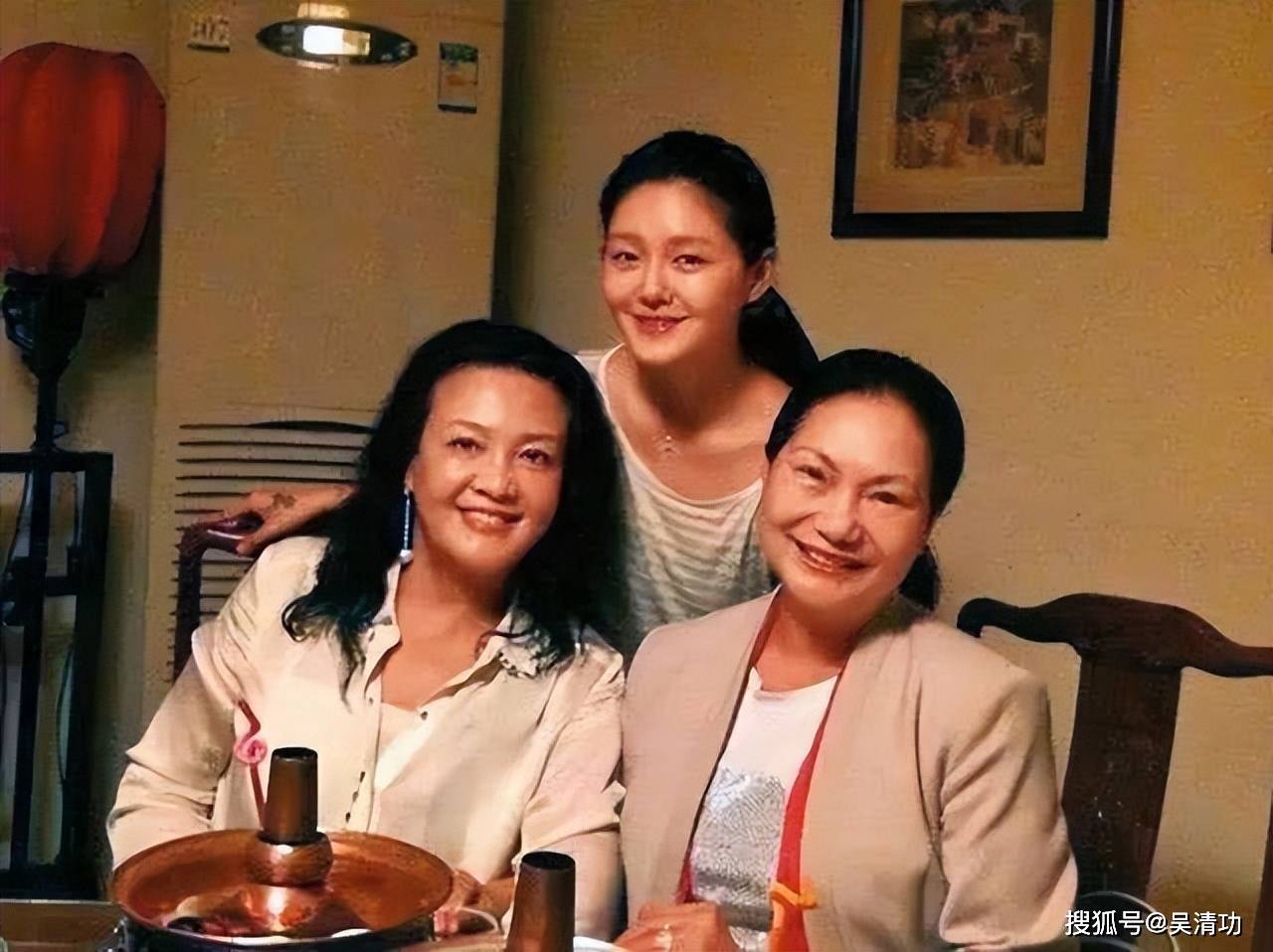 大S曾想撮合妈妈和“前公公”结婚,可问题是汪小菲有两个爸爸_黄春梅_张兰_田益宾