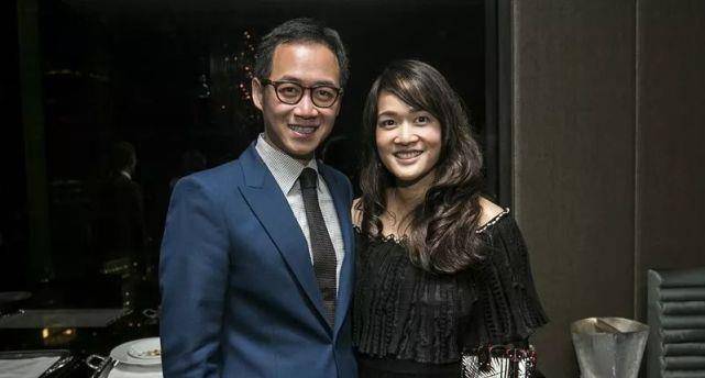 原创爷爷是郑裕彤丈夫也是百亿富豪她却靠着自己再赚到百亿家产