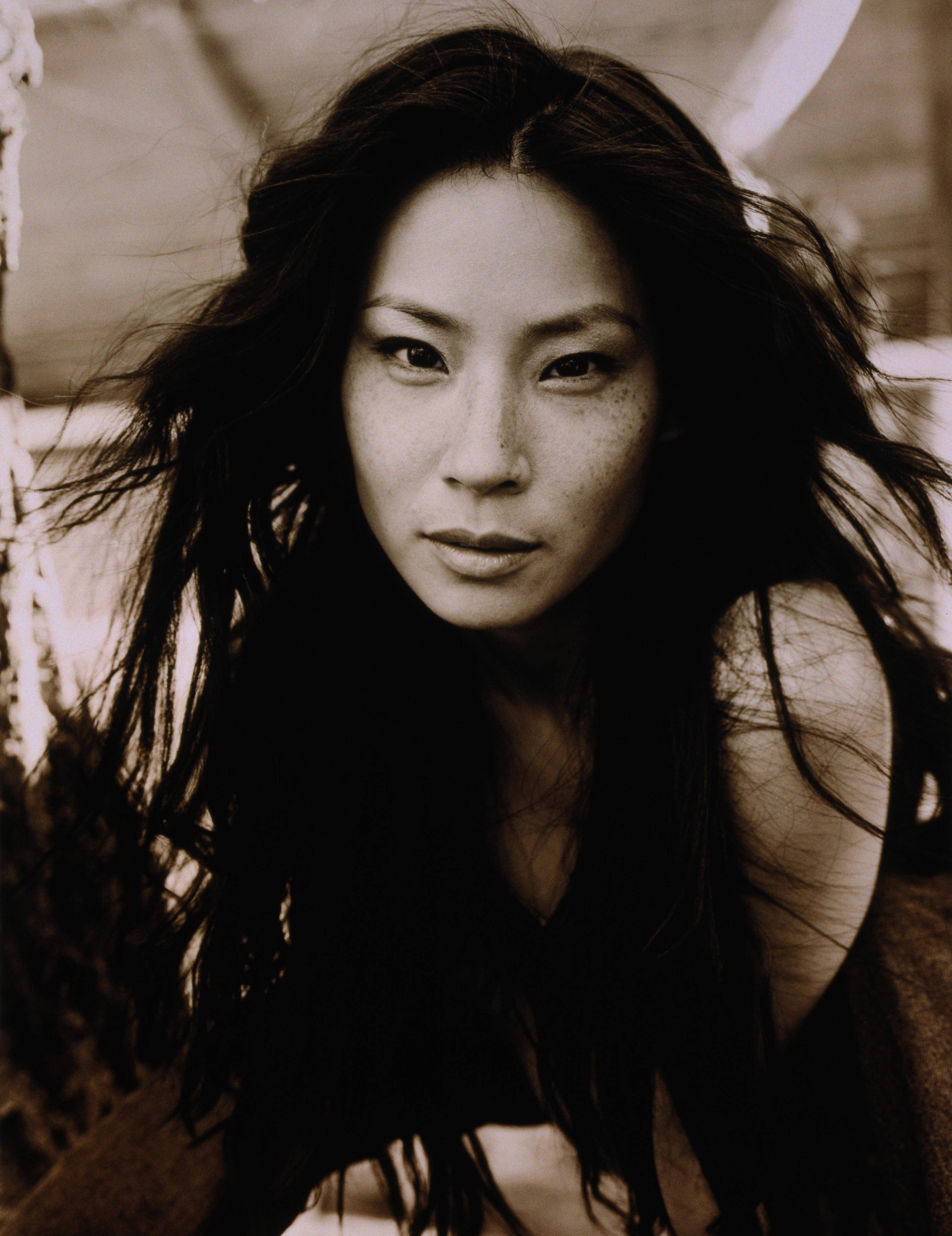 原创她长着一张高颧骨凹陷脸却被外国人称为最美女性