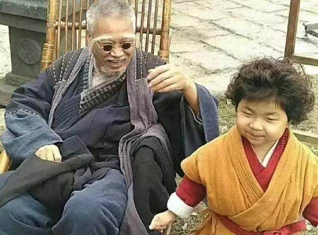 李欣蕊2岁得肾病综合征却意外因长相爆火如今她怎么样了