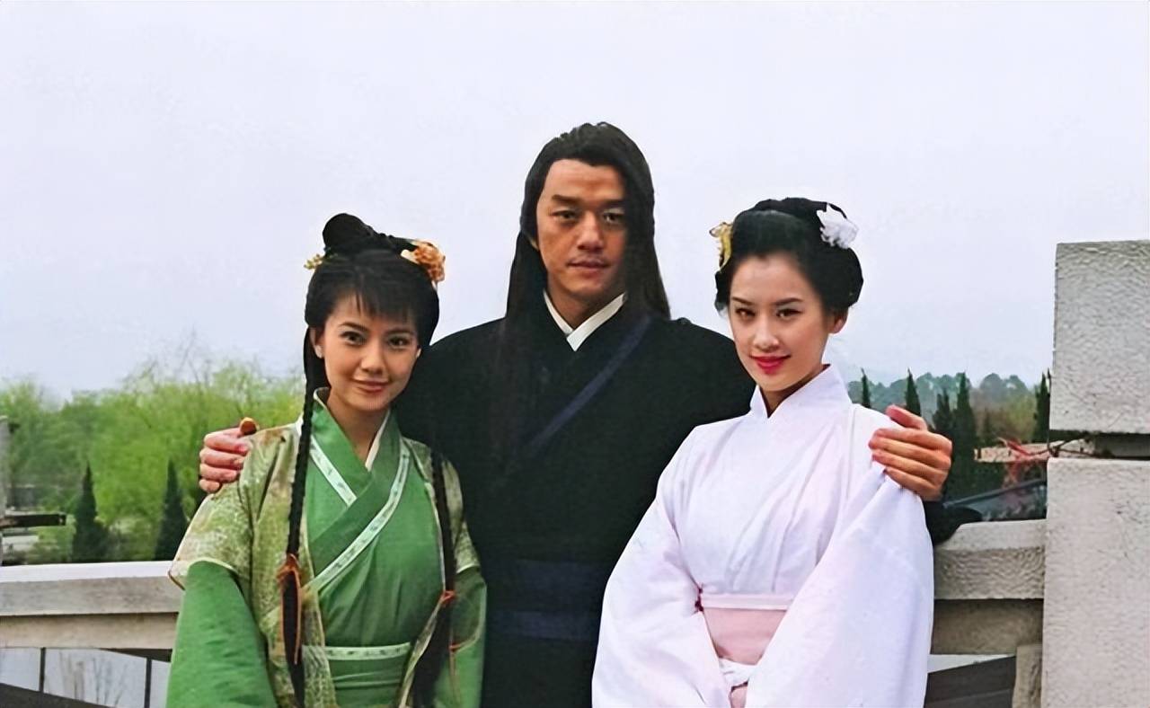 《天下第一》里高圆圆没叶璇黄圣依好看,输在了人设与演技_海棠_雪姬