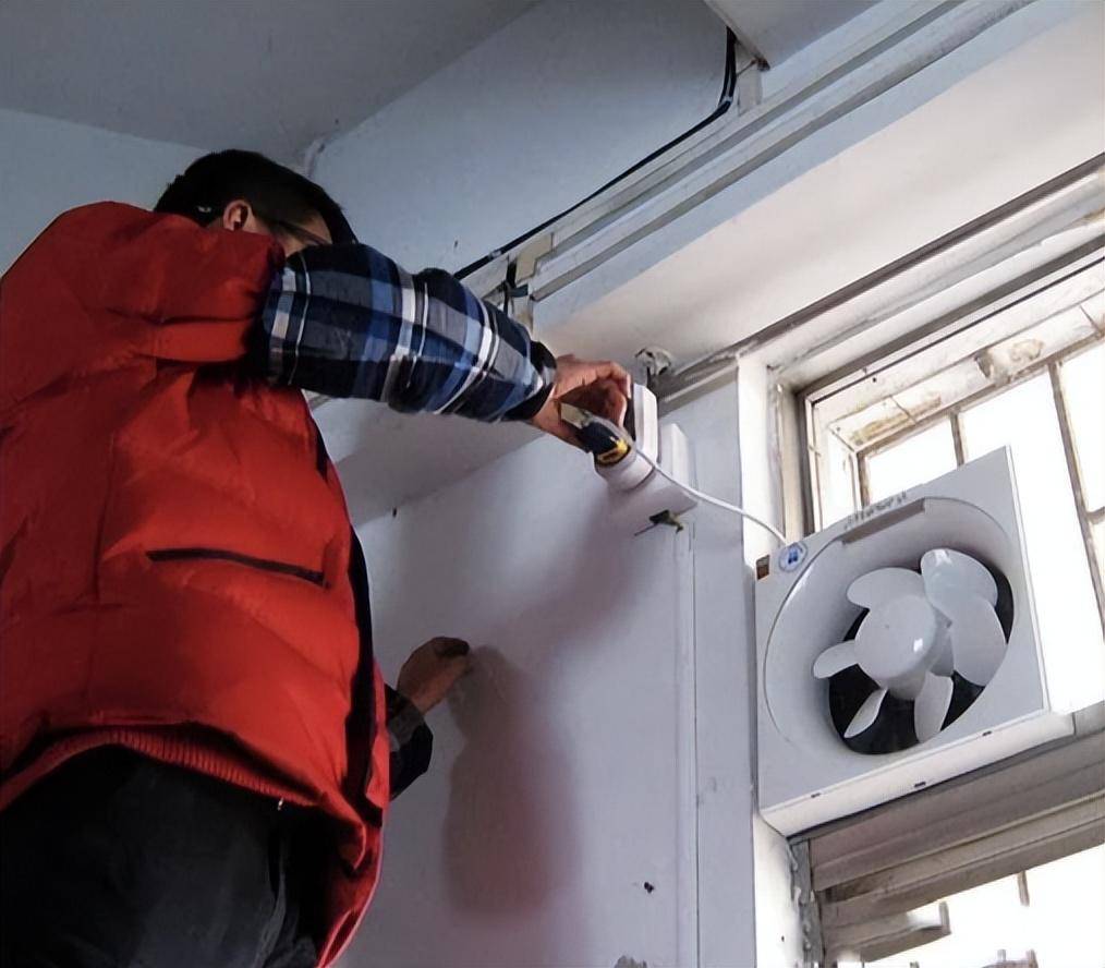 为何厨房装排气扇的家庭都建议别人换成换气扇二者有何区别