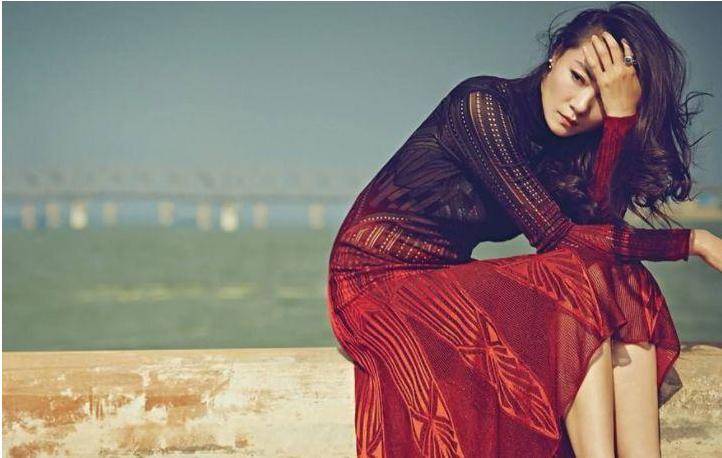 原创曾经被张一山疯狂追求出道18年不温不火却靠怼章子怡走红全国