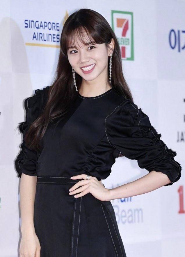 吴世勋郑秀晶从青涩到成熟(开始绽放的明星组合)_hyeri_girls_感觉