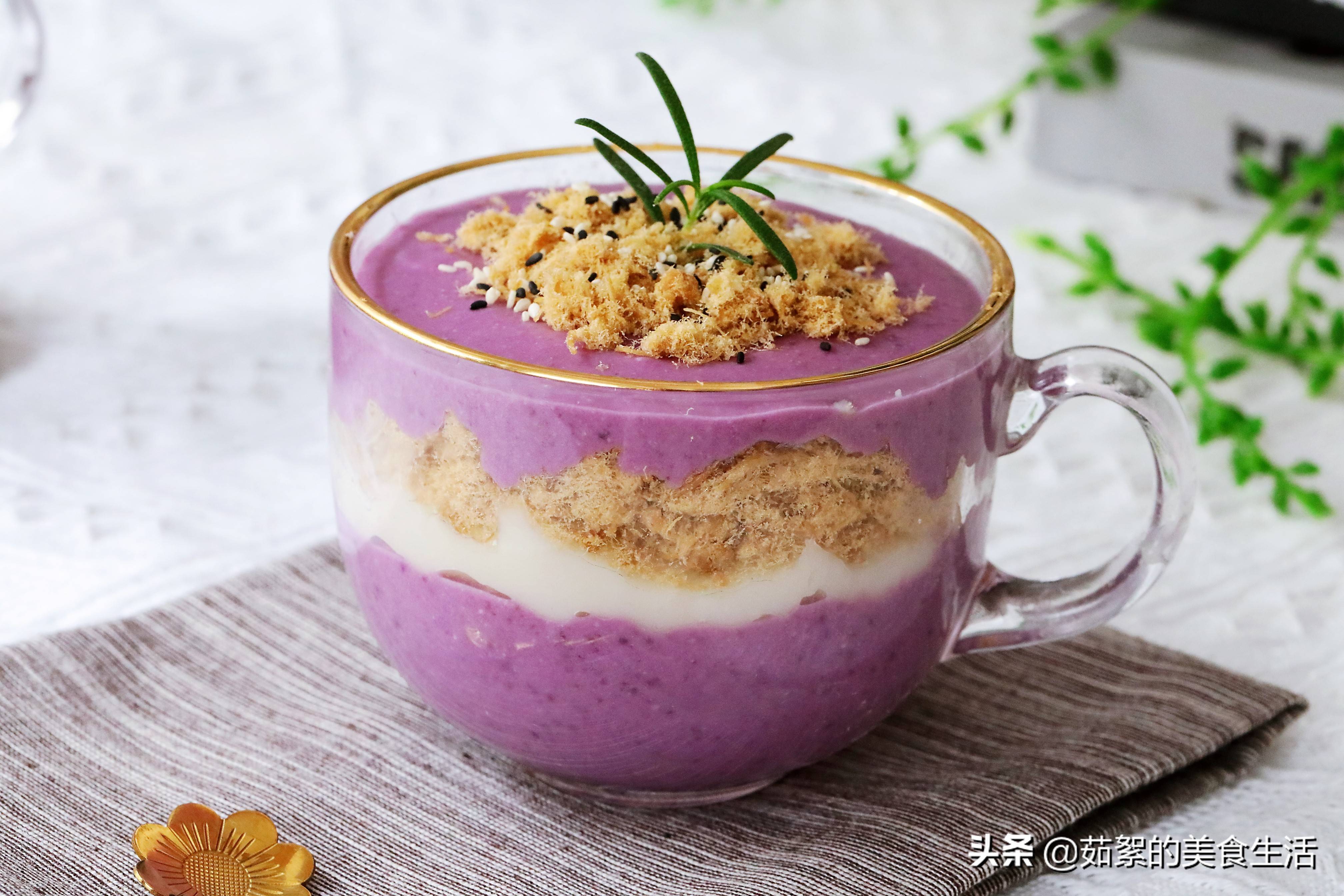 它比豆乳盒子好吃,软糯咸香又拉丝,蒸锅就能做_芋泥_美食_白糖