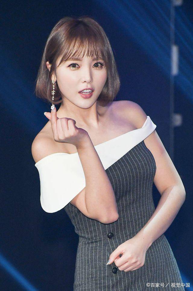 洪真英:微胖界的大美女,招牌迷人笑容和火辣身材!_舞台_实力_trot