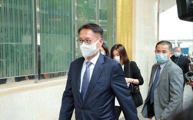 原创何超琼会公开她和俞铮的关系给彼此一个交代吗