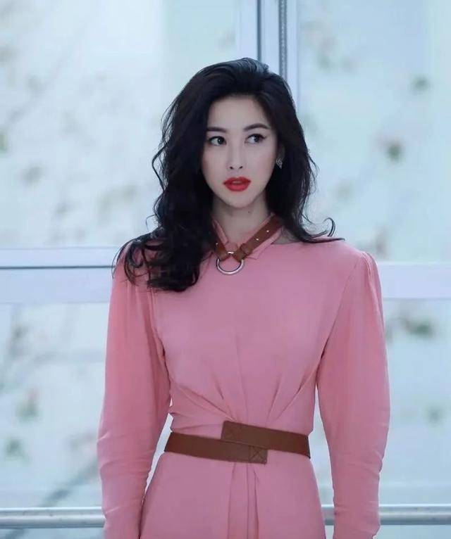 原创李宇春戚薇朱珠王珞丹盘点84年出生的17位女明星