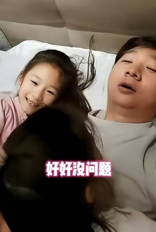 双胞胎孙子学爷爷剃光头,孙女穿睡衣好美_陈大愚_儿子_孩子