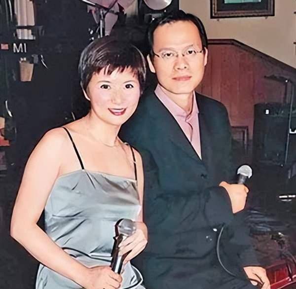 67岁罗大佑的"多重宇宙"里,有每一个人青春的模样_女儿_张艾嘉_爱情