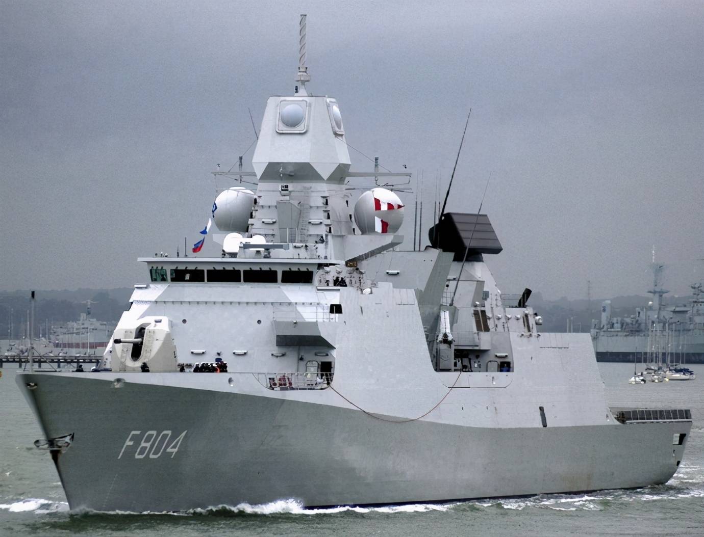 荷兰K级护卫舰图片