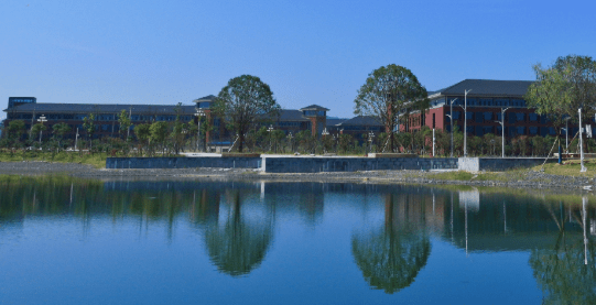 医卫学校长沙卫生职业学校