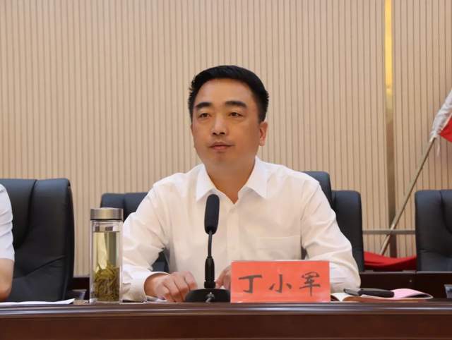 发 加速起步│李堡镇召开中大街项目推进业务培训会_工作_丁小军_支持