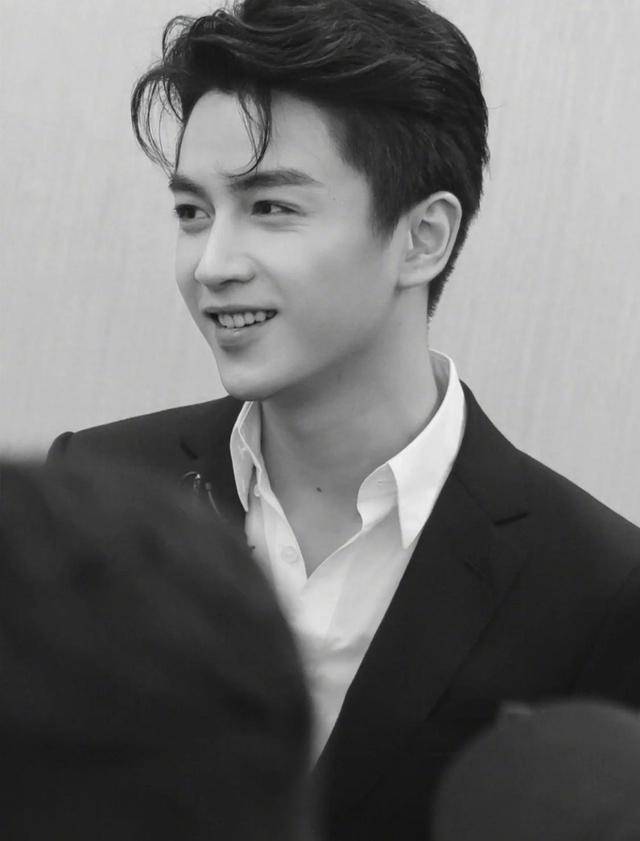 8集,时刻在感叹刘亦菲的美和陈晓的帅,颜狗的福利_天花板_顾千帆_剑眉