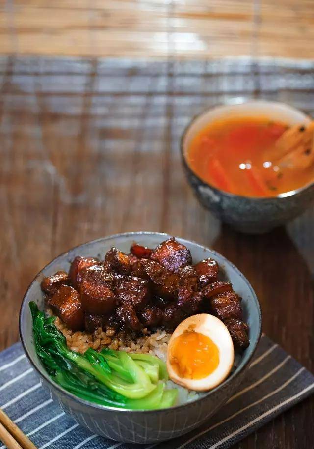 原创卤肉饭香到能出墙的一碗饭