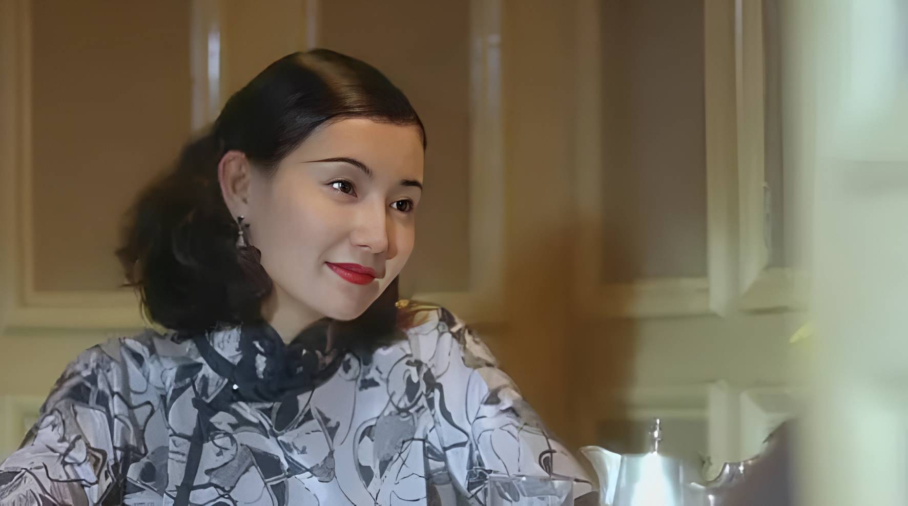 传家妆容被指难看翻出阮玲玉美照才知有些人审美早已跑偏