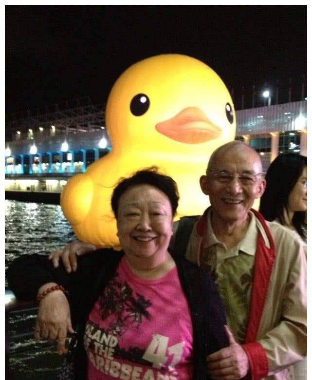 原创济公游本昌为宣传正义卖房一生做了那些让人动容的事