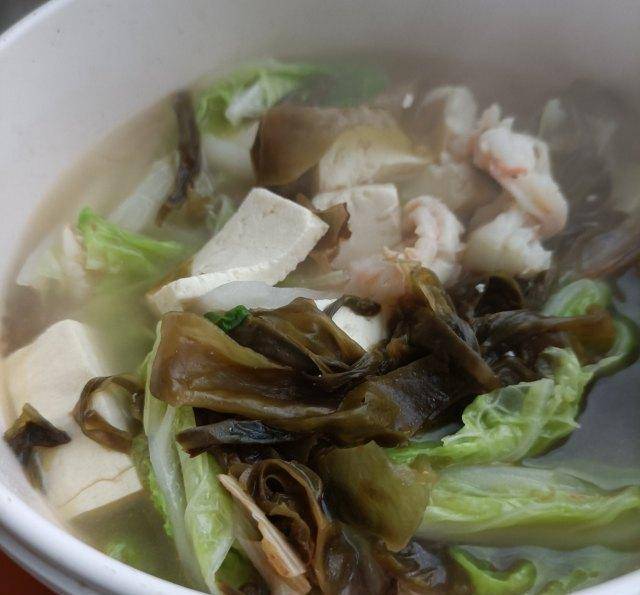 对虾海菜炖豆腐,又鲜又美,营养又下饭
