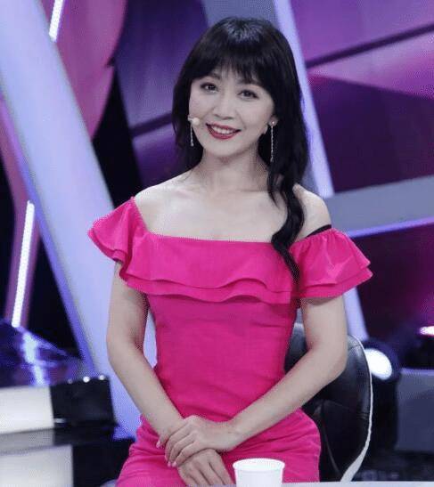 广东电视台人气最高的五位女主持人,你最喜欢当中的哪一位?