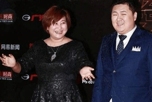 隐瞒这么多年,原来贾玲的老公是他?太令人意外了_孙集_人们_喜剧