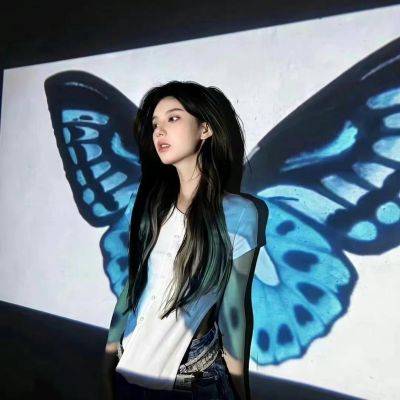 女生头像美女真人图片大全曾经骄傲的谁也不低头