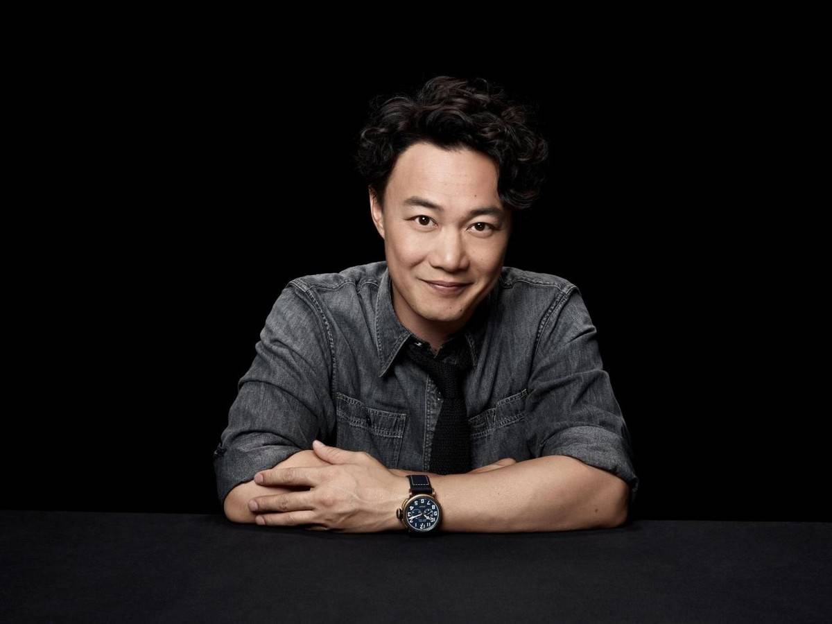 那么多明星解约,为何唯独关注陈奕迅?