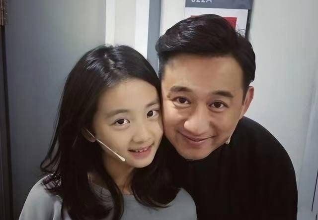 黄磊:从男神到大叔,不变的是那颗看淡名利的心_气质_黄小立_中年