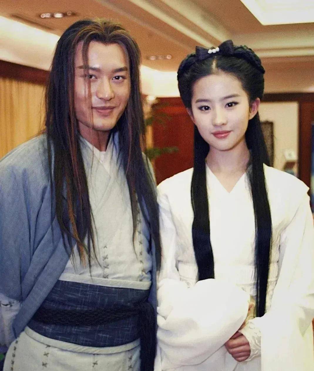 刘亦菲黄晓明的神雕侠侣再看就是美女和野兽,网友:天仙一直都美