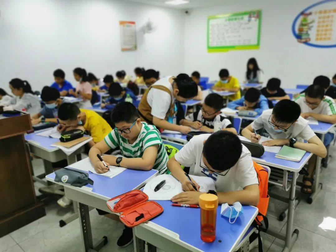 博奥重点班型看这里夏日炎炎暑你会选