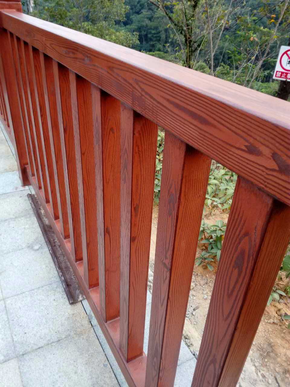 镀锌方管木纹漆做法