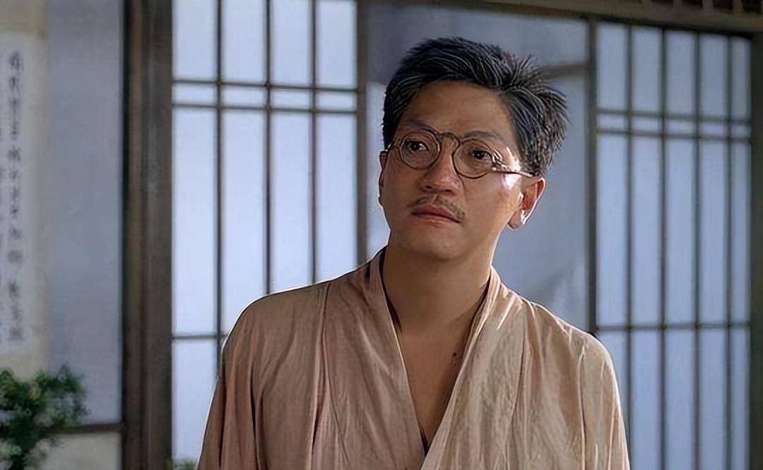 除林正英,陈友的灵幻片也可谓是僵尸片的巅峰,很多人却不知道他_叔叔