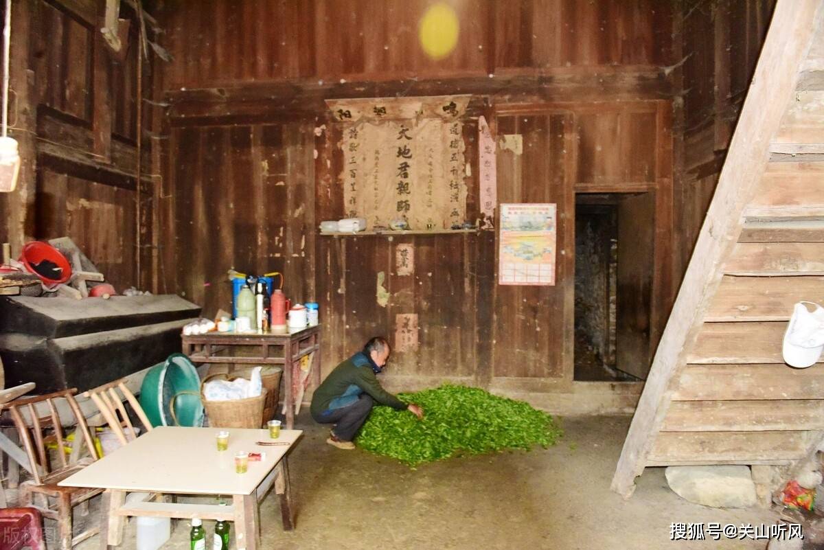 农村俗语:"堂屋四见四不见,子孙满堂田地广","四"指什么?