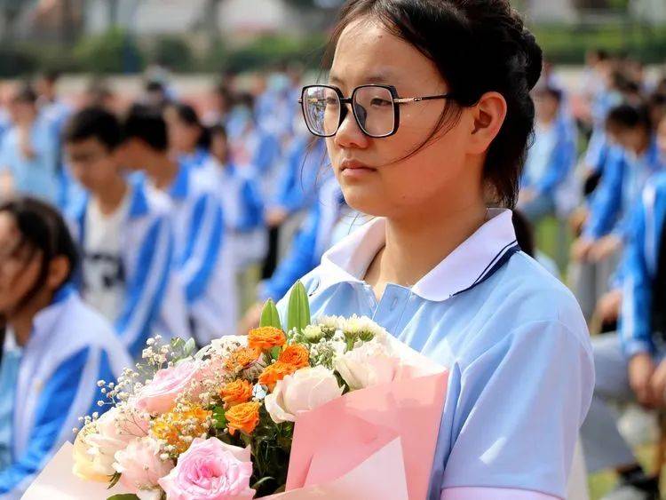 致青春毕业季峄城区阴平镇中学隆重举行2022毕业典礼活动