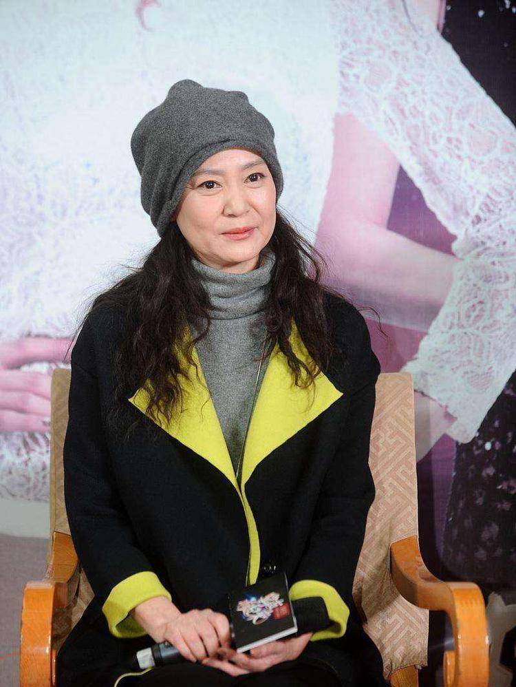 原创刘雪华真是老油条晒63岁真实容颜轻松赢回一波粉丝