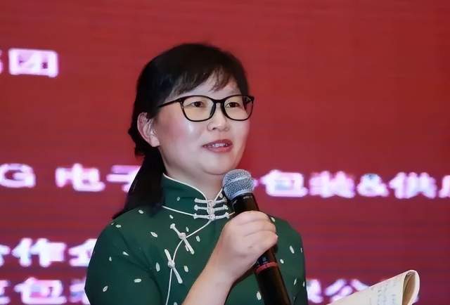 程雪_成为了_周群飞