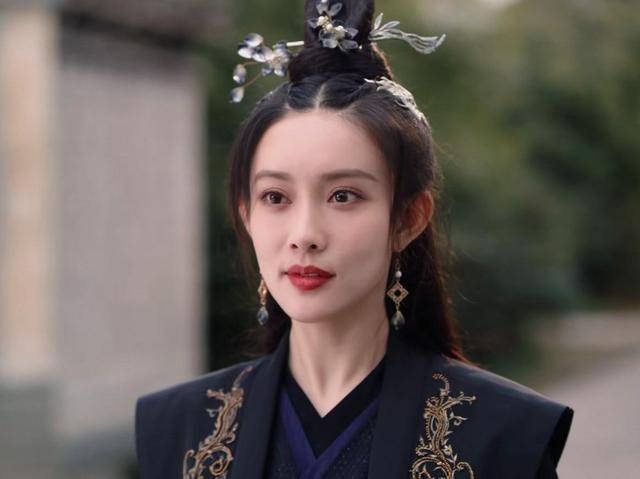 原创说英雄谁是英雄雷纯真实目的曝光方应看才是罪魁祸首