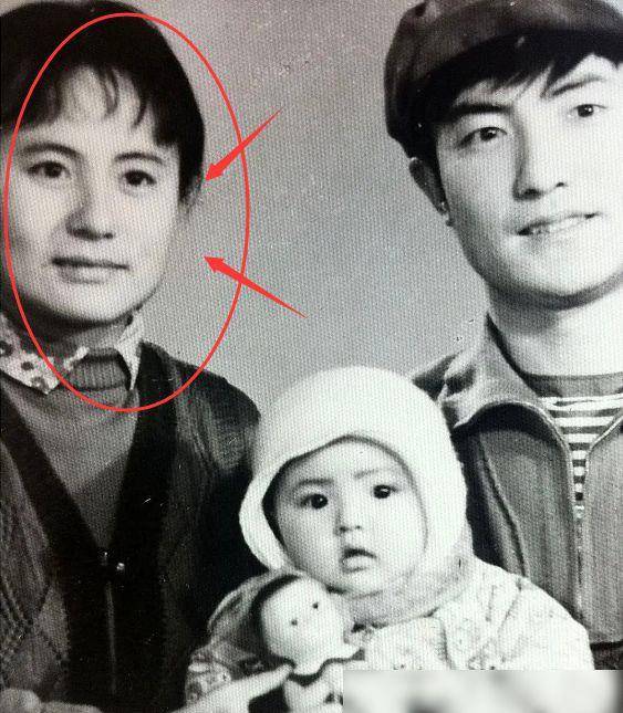 遗传能有多强大?沈腾妈妈旧照曝光,才懂啥叫"复制粘贴"