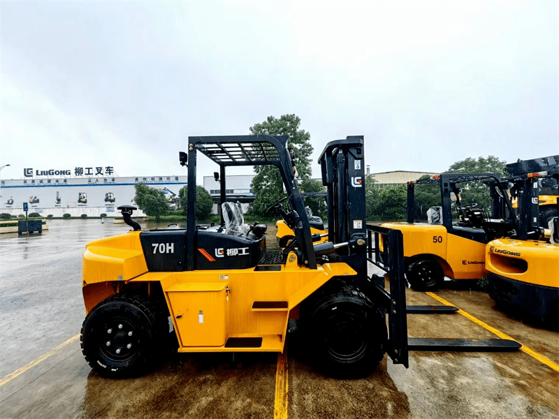 柳工叉车练内功强本领提素质促发展