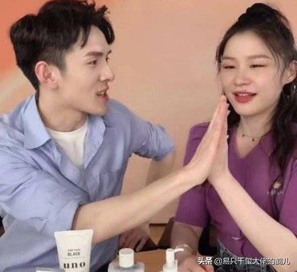 原创李佳琦金靖带头磕自己的cp是一种怎样的体验