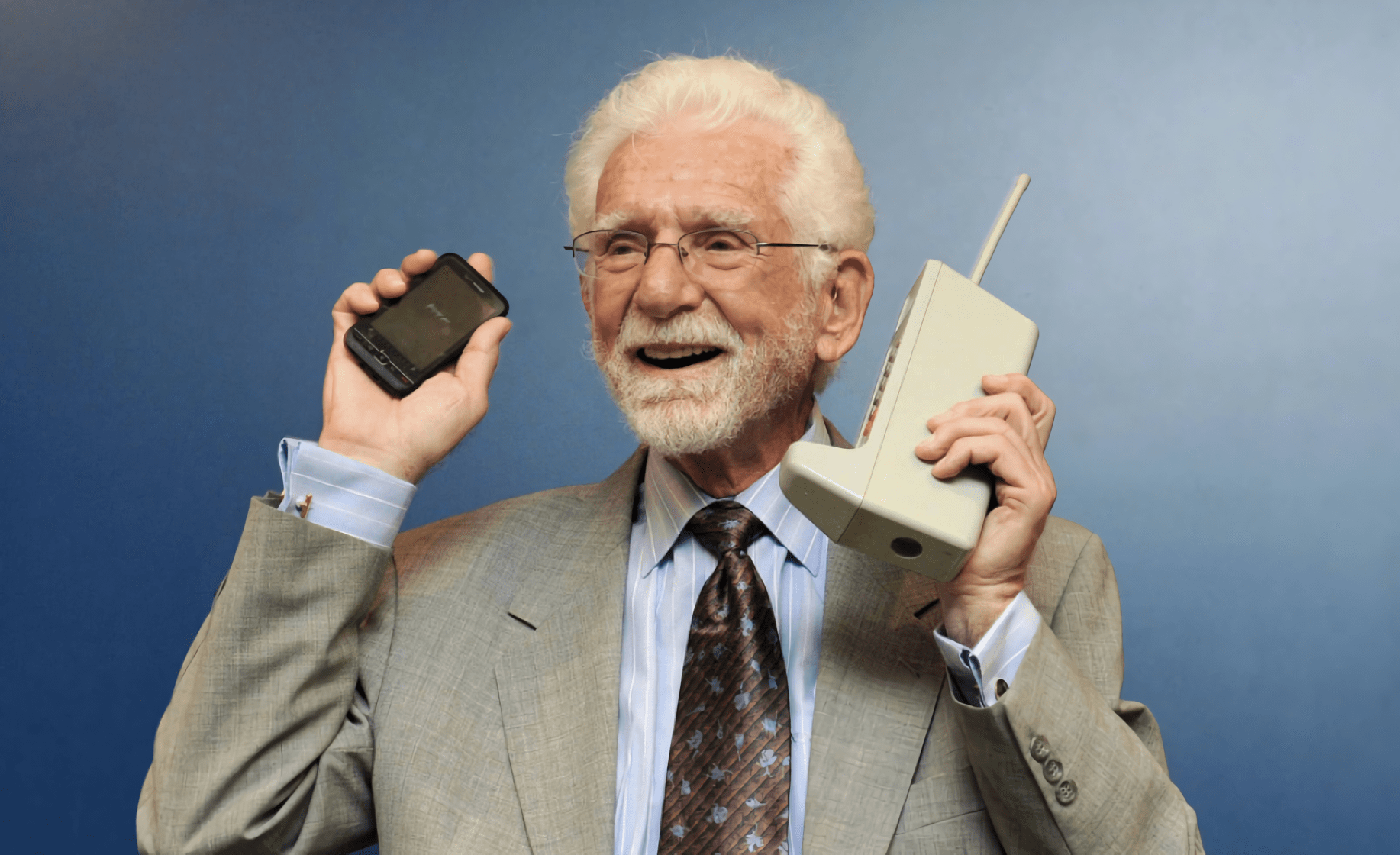 比尔盖茨预测:新技术很快会出现_文身_技术性_大哥大