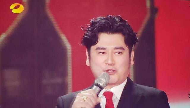 原创钱枫被公开举报欺负女方晒出监控图和聊天记录他跪地求饶过