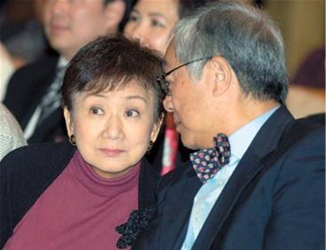 原创85岁曾江妻子曝光原来是娱乐圈资深演员窃听风云中也有她