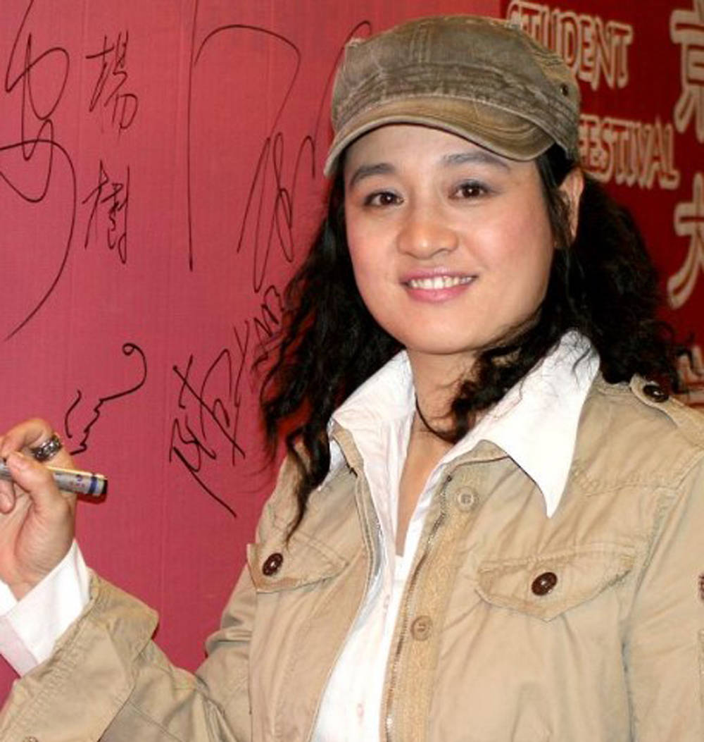 红极一时的伍宇娟离婚23年泪和痛都化作坚强的动力