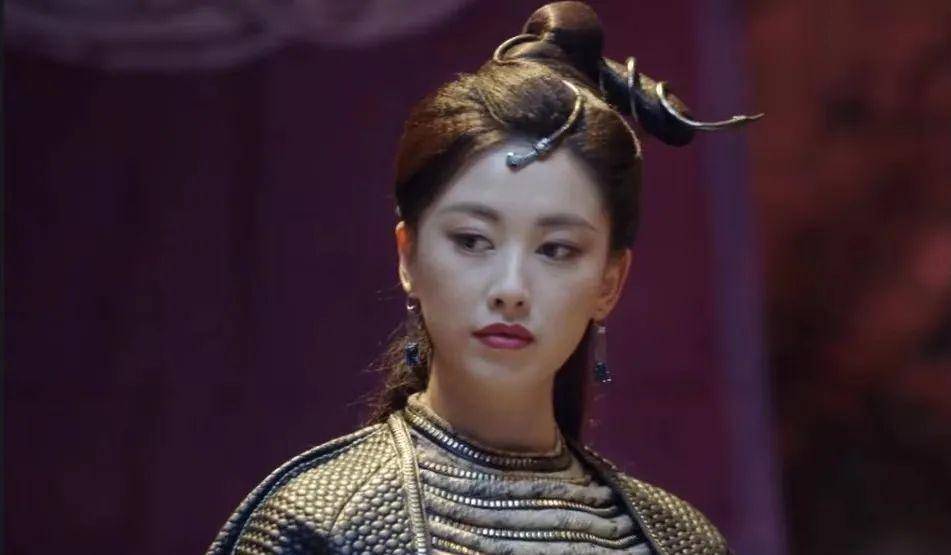 原创新鹿鼎记的苏荃36岁白富美朱珠是意大利豪门公子爱过的女人