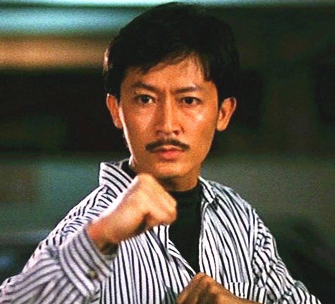 原创68岁小胡子陈勋奇近照曝光面容苍老身形消瘦晚年痛失爱女